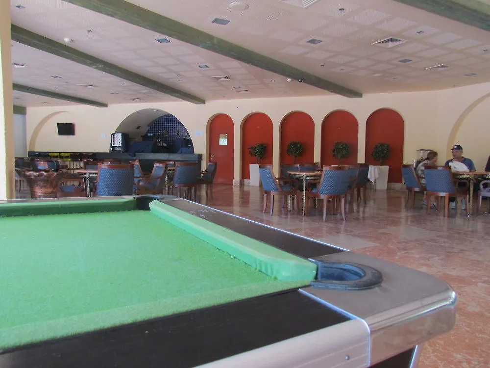 Club In Eilat Apartment