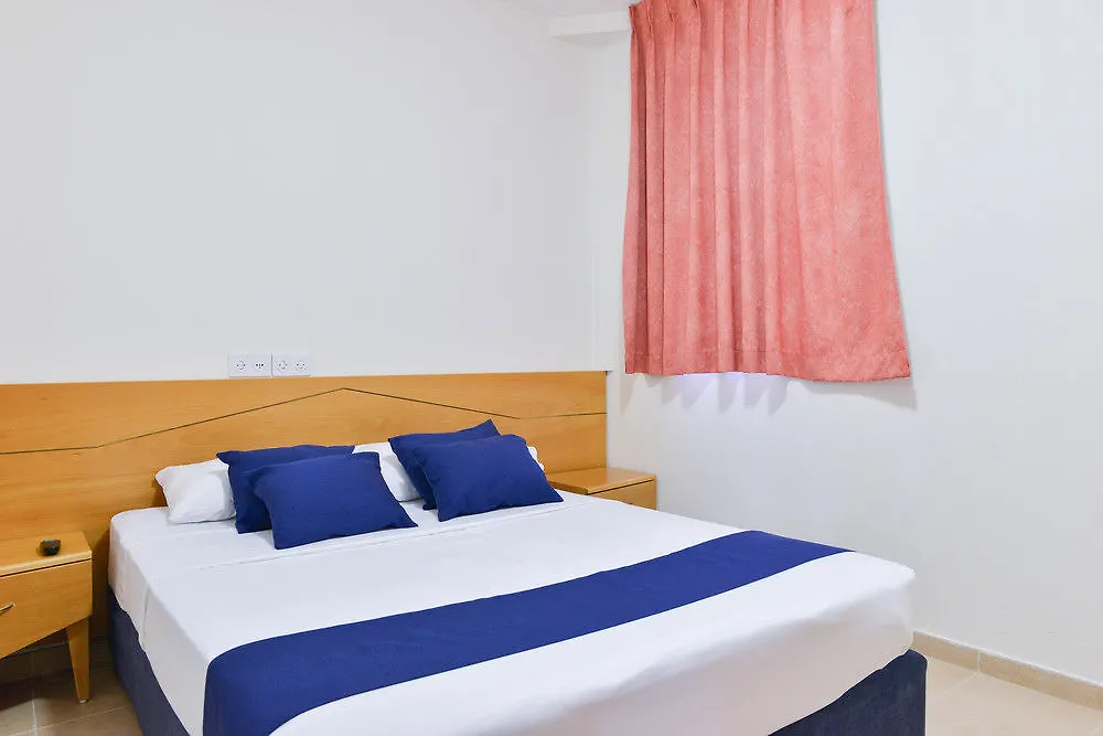 Club In Eilat Apartment